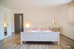 Letto o letti in una camera di Apartmány Zaječák