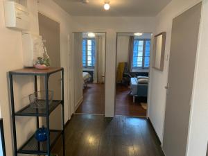 Fotografia z galérie ubytovania Bel appartement de 2 chambres a Vic-sur-Cere v destinácii Vic-sur-Cère