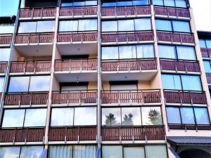 Budynek, w którym mieści się apartament