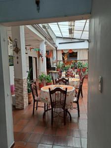 Restaurace v ubytování Hotel Mi Casita Pereira