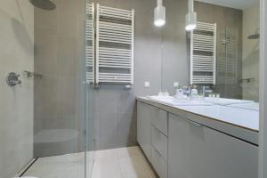 Koupelna v ubytování GO Apartments - ApartHotel