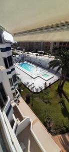 The swimming pool at or close to Teror 503