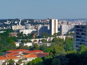 Výhľad na mesto Marseille alebo výhľad na mesto priamo z apartmánu