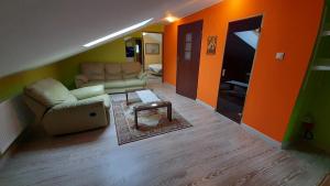 Afbeelding uit fotogalerij van Różana Karczma in Kruszyn +31 foto's