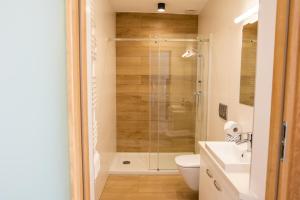 Koupelna v ubytování Apartamenty Leśne Zacisze + 23 fotografií