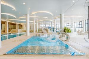 Bazén v ubytování Aqua Polanki Bodnar Apartments nebo v jeho okolí
