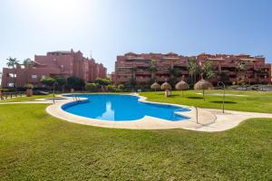 The swimming pool at or close to Apartmento en Torrox Costa