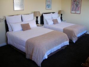 Katil atau katil-katil dalam bilik di Savoy Hotel Kimberley