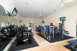 The fitness centre and/or fitness facilities at Bianca Sands on Grace Bay