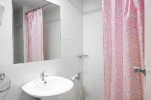 Bagno di Diros Hotel