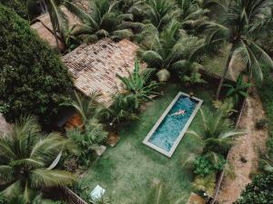 A piscina localizada em Pousada Peixe do Mato ou nos arredores