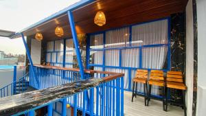 Anny Guesthouse by ecommerceloka的阳台或露台