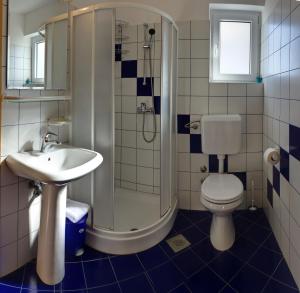 Kúpeľňa v ubytovaní Vis a Vis Apartments