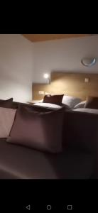 Ein Bett oder Betten in einem Zimmer der Unterkunft Haus Sonnleitn