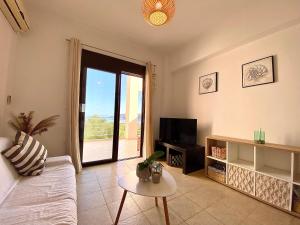 Fotografia z galérie ubytovania SeaView Apartment with shared pool, Almyrida v destinácii Chania (mesto) + 37 fotografií