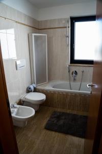 Ένα μπάνιο στο Casa Ricky