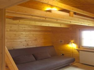 Ein Sitzbereich in der Unterkunft Ferienhaus - Weißer Steg Sieben