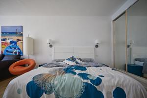 Postel nebo postele na pokoji v ubytování Ocean View Apartment