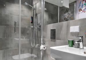 Um banheiro em Holiday Inn - the niu, Charly Frankfurt City by IHG