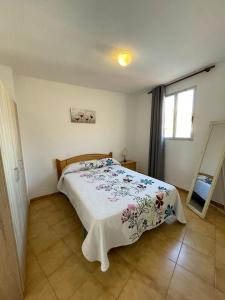Posteľ alebo postele v izbe v ubytovaní Alpen1 Peñiscola Residencial + 37 fotografií
