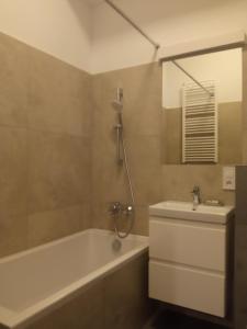 Koupelna v ubytování Apartament Rydygiera