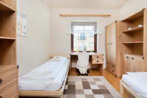 Łóżko lub łóżka w pokoju w obiekcie Gdynia Centrum Wyjątkowy Apartament przy Promenadzie z Balkonem by Noclegi Renters
