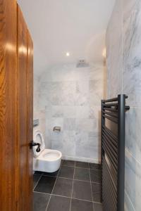 Et badeværelse på Long Roods cottage + 45 billeder