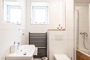 A bathroom at Apartmány Oravskie