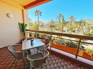 Balkon lub taras w obiekcie 797 Holiday Rentals- Apartamento en Sunset frente al mar