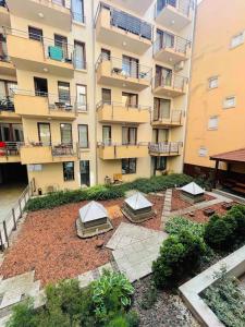 Budova, v ktorej sa apartmán nachádza