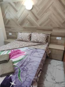 Postel nebo postele na pokoji v ubytování GCM 2 ROOMS kentro