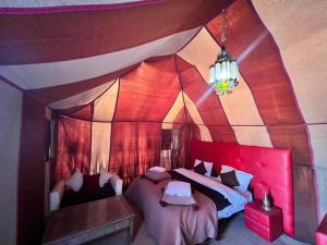 Posezení v ubytování Roses desert camp