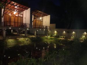 Zahrada ubytování Senu Lagoon Villa