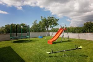 Herní místnost nebo prostor pro děti v ubytování Villa Muskovic - Weingut Muskovic