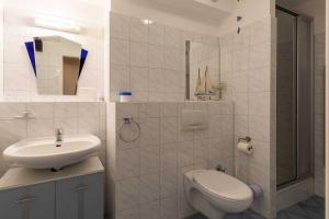 Bilik mandi di Kurpark Residenz, App 219b