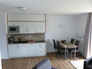 Nhà bếp/bếp nhỏ tại Haus 6 Apartment 3 +19 ảnh