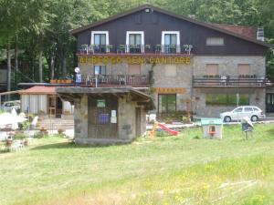 A garden outside Albergo Generale Cantore - Monte Amiata