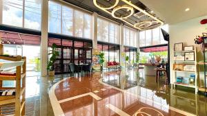 Posezení v ubytování Tour De Phuket Hotel - SHA Plus