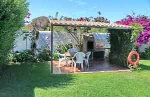 Κήπος έξω από το Chalet la Dehesa