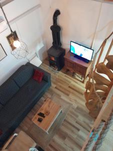 En TV eller et underholdningssystem på Rudnička čarolija