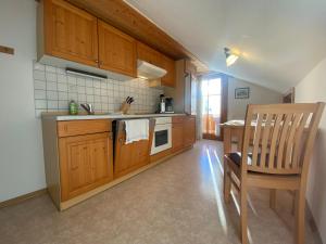 Kuchyň nebo kuchyňský kout v ubytování Landhaus-Bierling