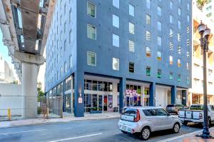 Gallery image of High end studio yotel downtown L57 in Miami
