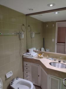 Et badeværelse på Departamento Corrientes Av.