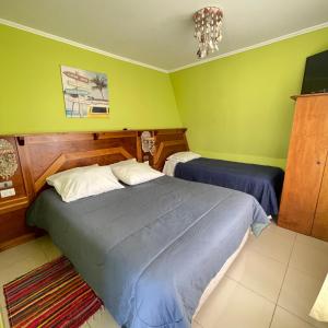 En eller flere senge i et værelse på apartamento vista al mar