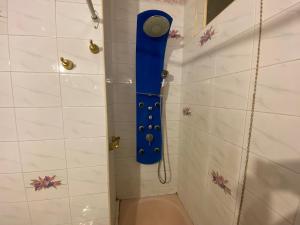 A bathroom at El Santuario - Habitacion privada - Cool Depto compartido