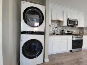 Φωτογραφία από το άλμπουμ του 120 Rooms σε Hartford