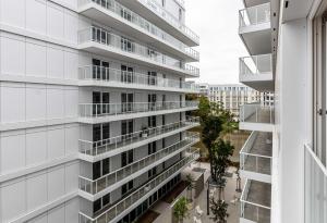 Budynek, w którym mieści się apartament