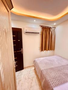 Afbeelding uit fotogalerij van El mansour hotel apartmen 84 in Mansoura