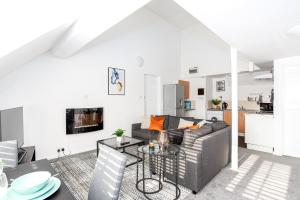 Gallery image of Elmsleigh Lofts by Sorted Stay in Southend-on-Sea