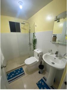 Koupelna v ubytování MAITE 1-3Dormitorios